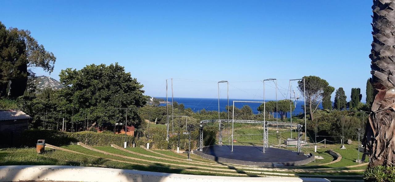 Saint-Raphaël L'Ecrin Du Cap Esterel מראה חיצוני תמונה